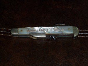 PEARL HANDLE WINCHESTER KNIFE