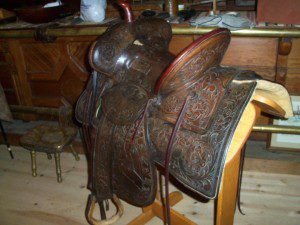 LOOP SEAT MILES CITY MONTANA SADDLE