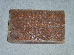 CARVED WOOD BOX.