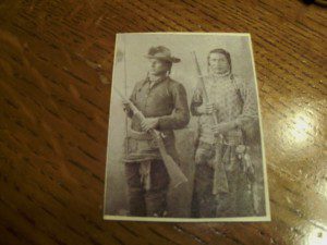 APACHE INDIANS HOLDING WEAPONS