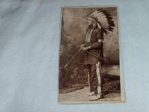 CDV PHOTO INDIAN AND BOW ARROW
