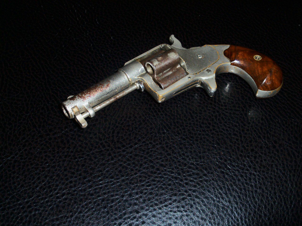 COLT CLOVER LEAF REVOLVER. | S&H Civil War Antiques