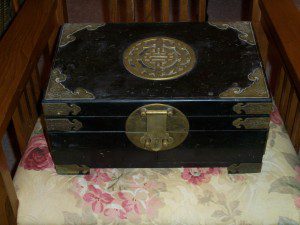 HONG KONG BOX