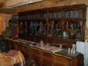 ANTIQUE SALOON BAR