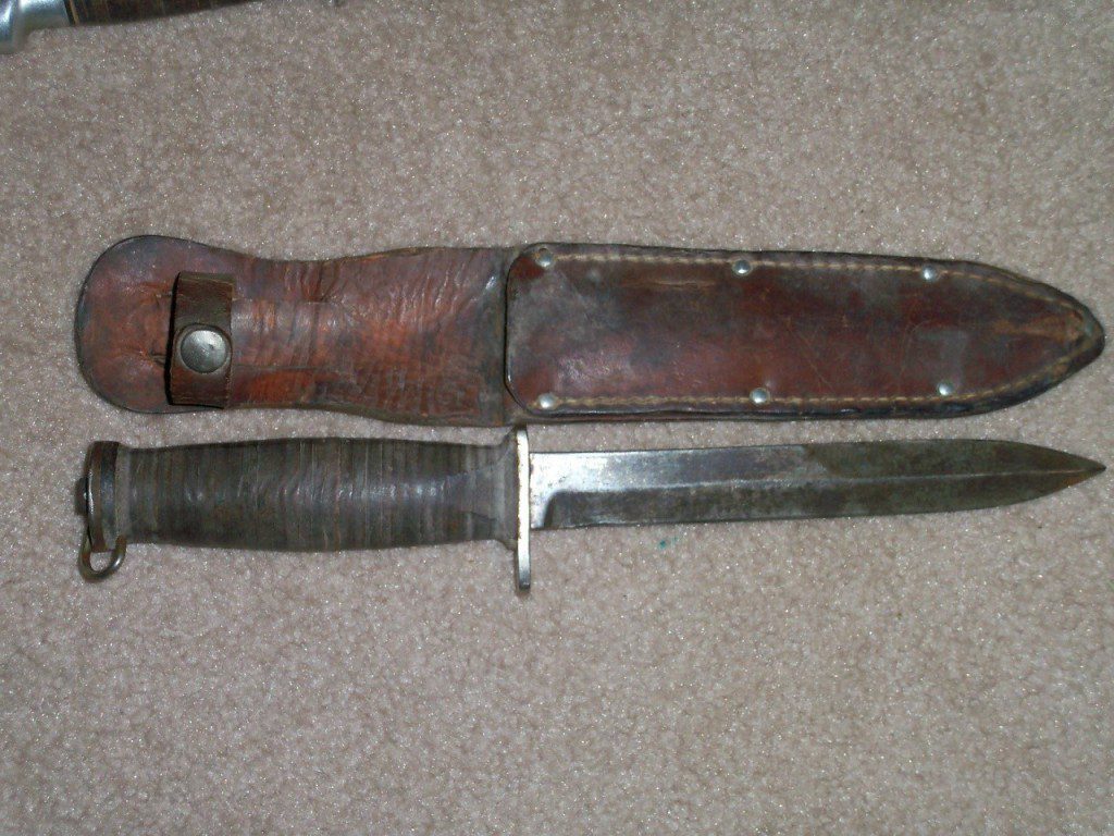 WW11 FIGHTING KNIFE. | S&H Civil War Antiques