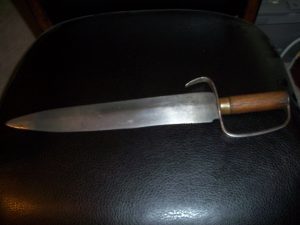 D-GUARD BOWIE KNIFE.