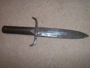 1800'S FIGHTING KNIFE.